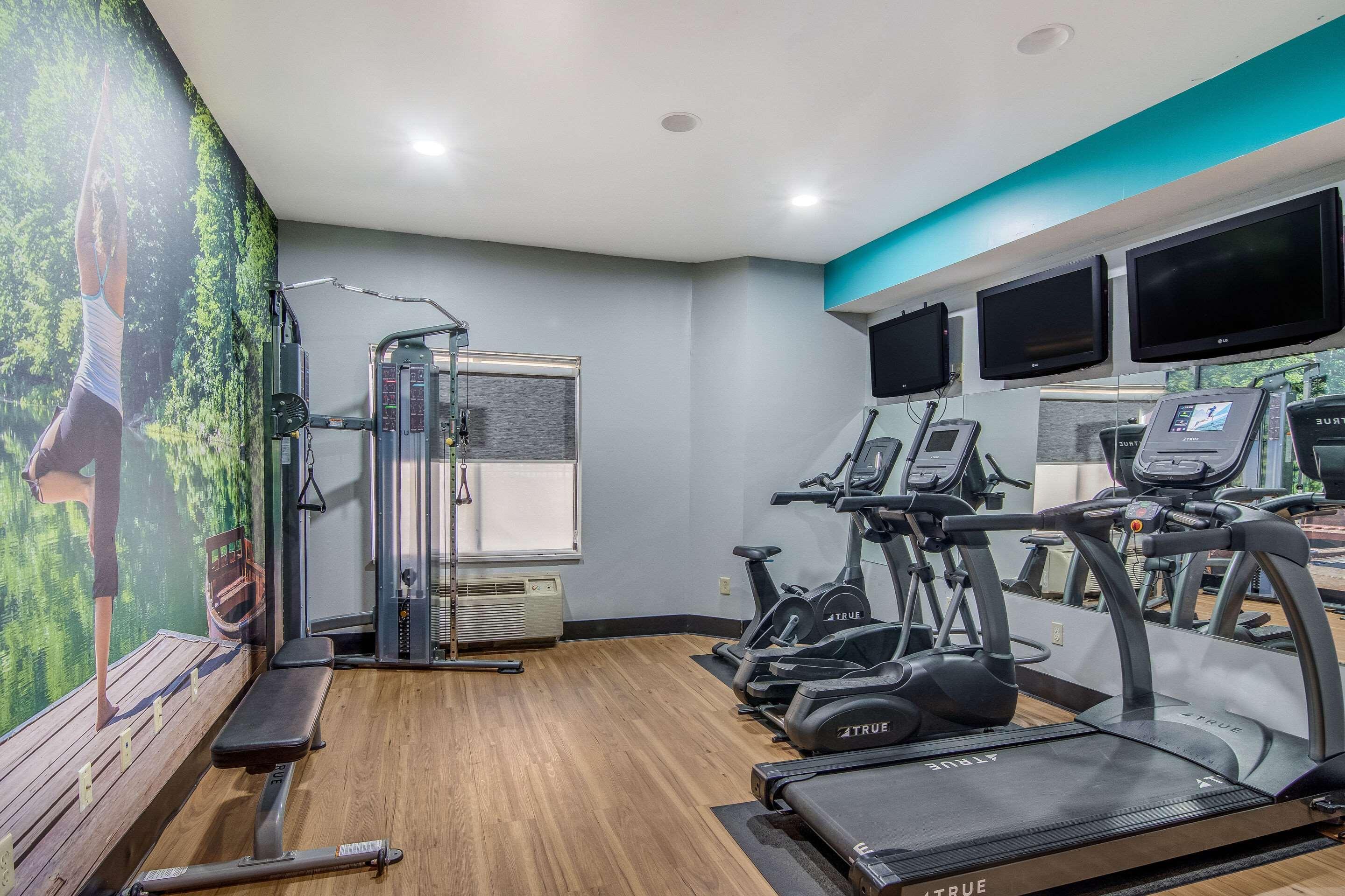 Clarion Pointe Wake Forest - Raleigh North Buitenkant foto